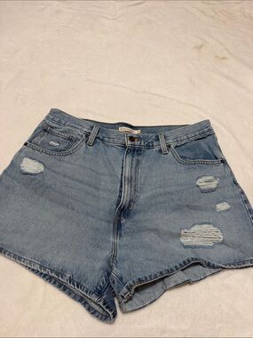 Levi's Light Blue Distressed High-Rise Jean Shorts - NEVER WORN